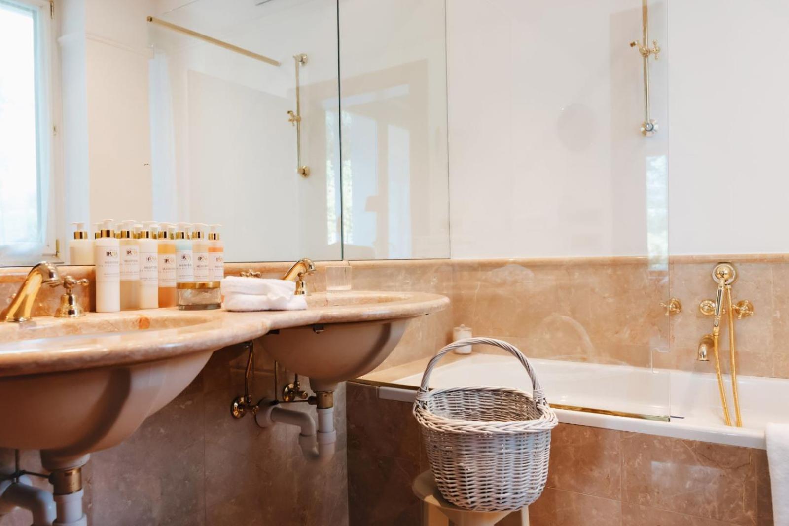Hotel Villa Irma Μεράνο Εξωτερικό φωτογραφία